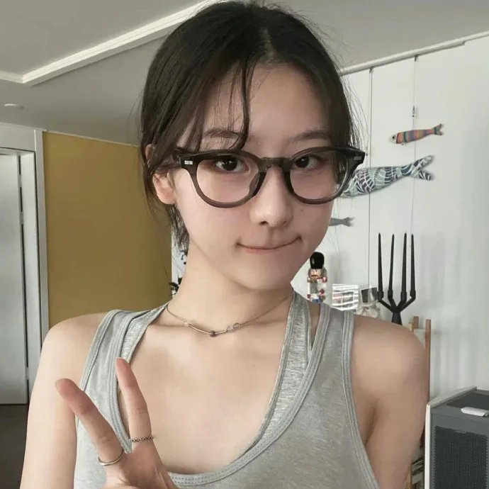 哈喽!有事吗